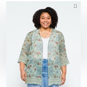 Mason & Belle Laria Crochet Trim Open Front Woven top.plus size never worn